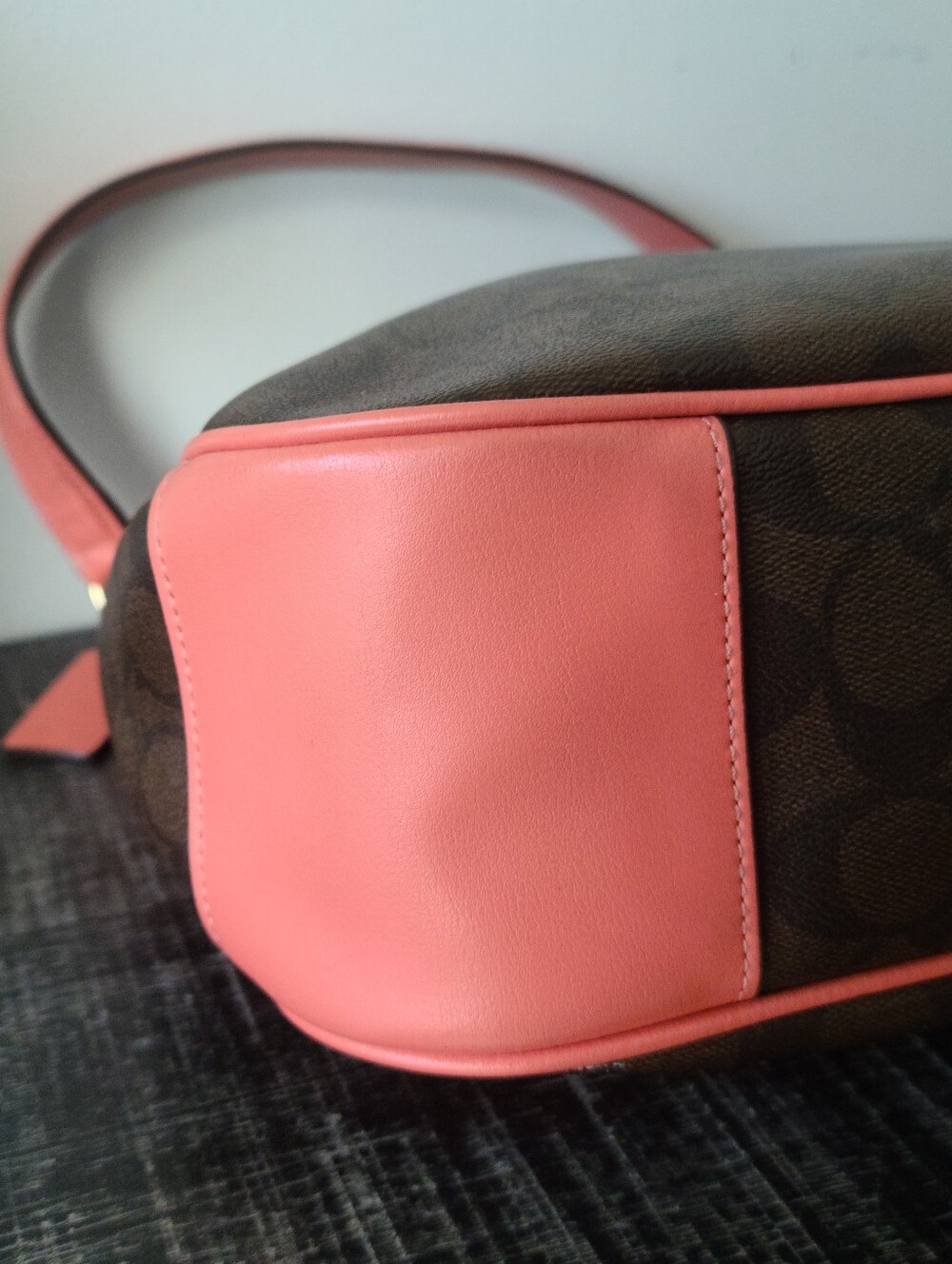 Coach Zip Shoulder Bag in Brown Signature Canvas & Pink (Coral) Leather #F29209 - Picture 14 of 16